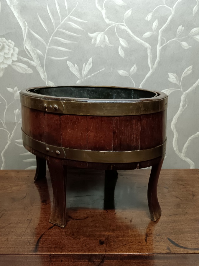A Mahogany and Brass Bound Wine Cooler Jardiniere  (8).jpg